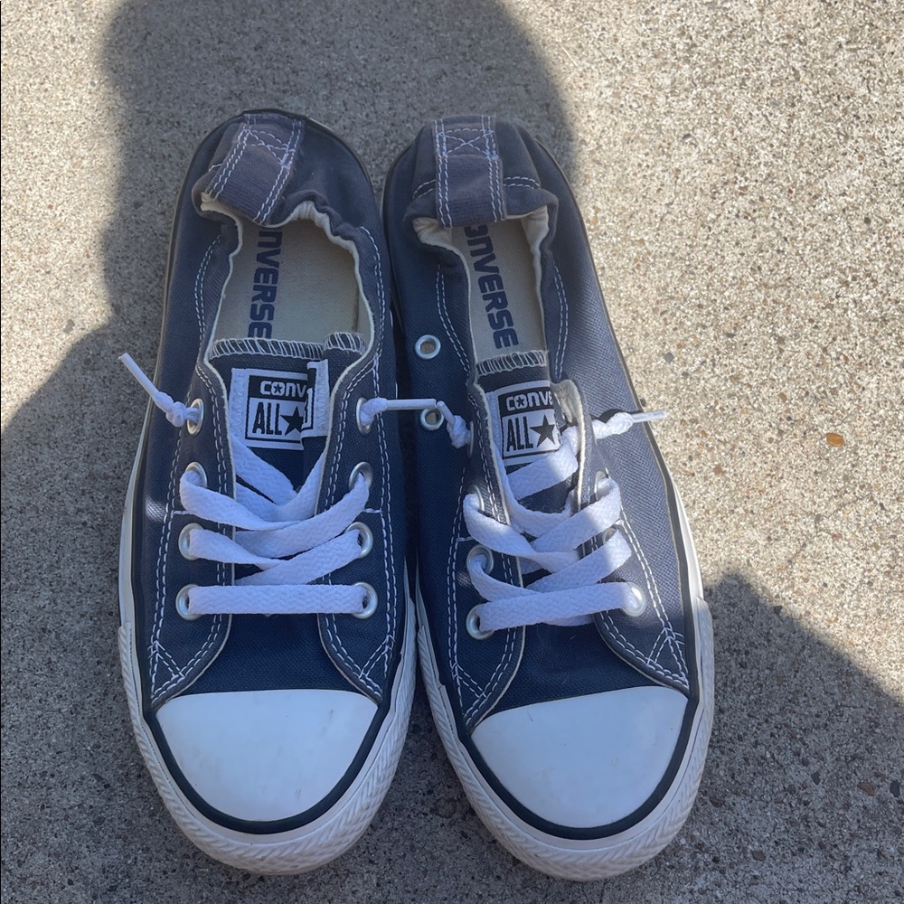 Women’s converse black size 7